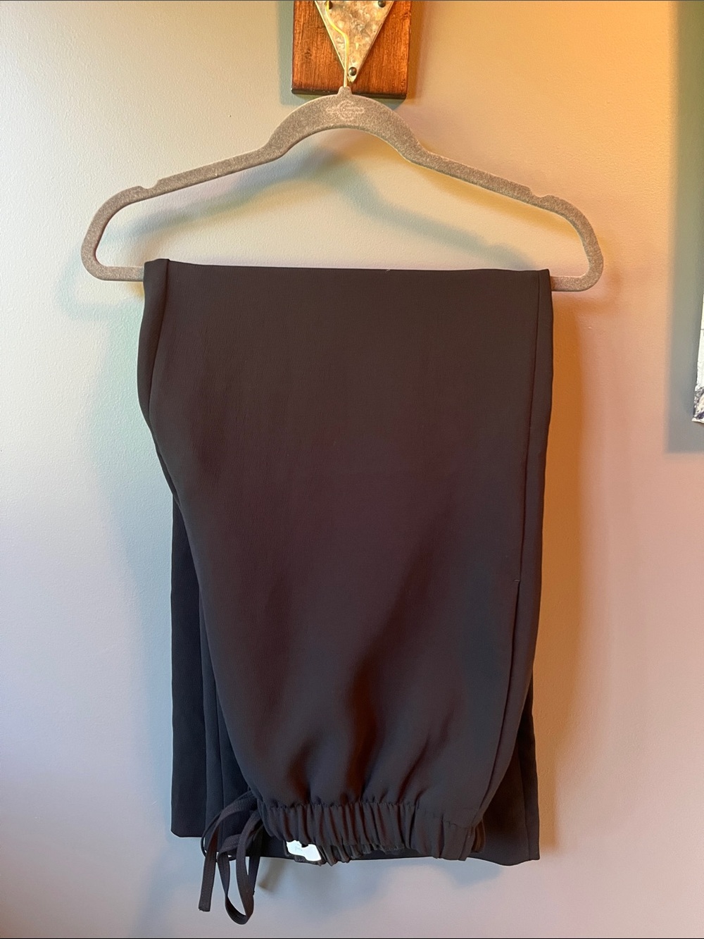 Aritzia Black Lodge Pants
